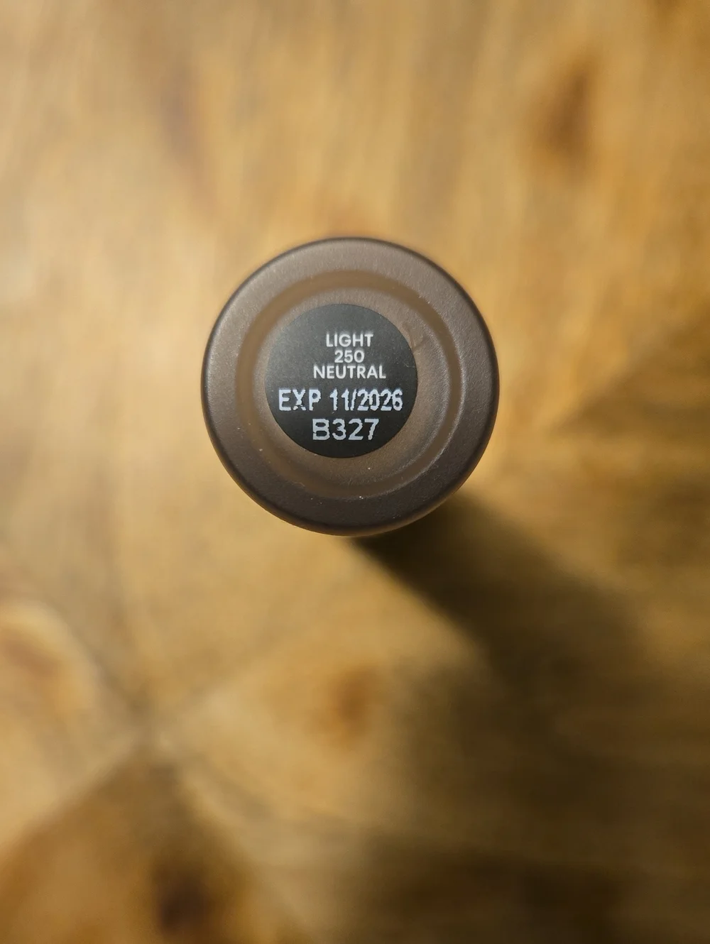 bareMinerals Barepro Matte Concealer In Light Neutral (#250).